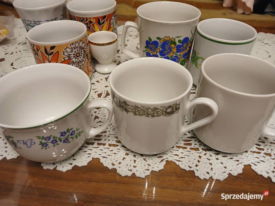 Porcelana z czasów PRLu sygnowana Pozostałe mazowieckie Warszawa