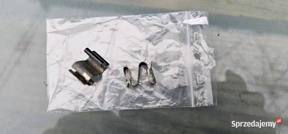 Spinki listwy tapicerki mercedes w210 sprzedam