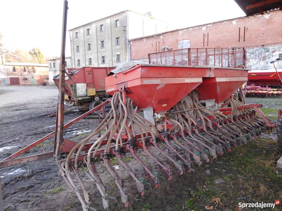 Siewnik Accord Pneumatic DL 6 m
