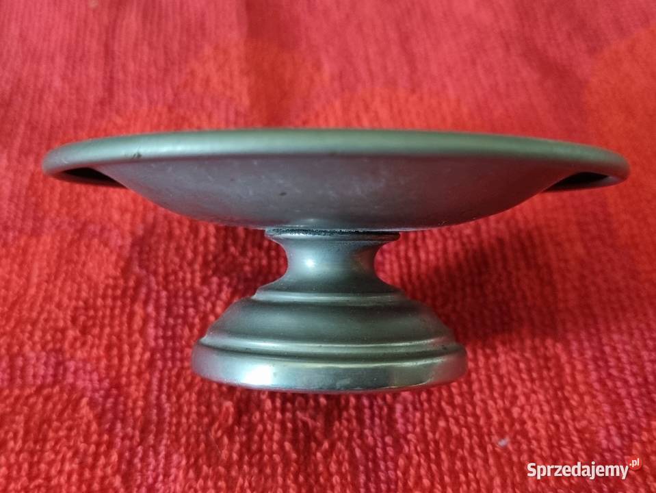 Tajemnicza metalowa paterapaterka na rodzynki Warszawa
