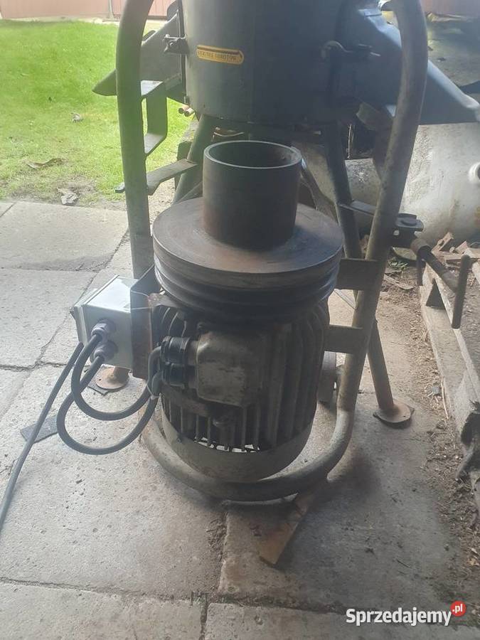 Śrutownik Bąk Dulcza Wielka