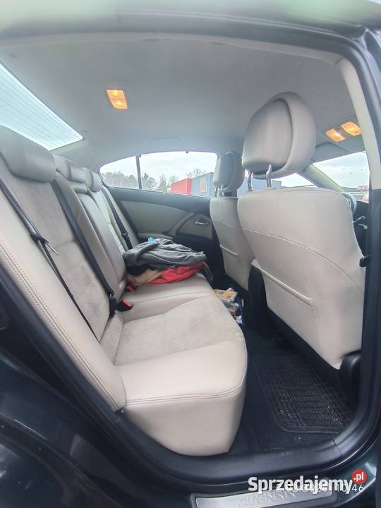 Piękna Toyota Avensis 18 Ben z Automatem Polski Łódź