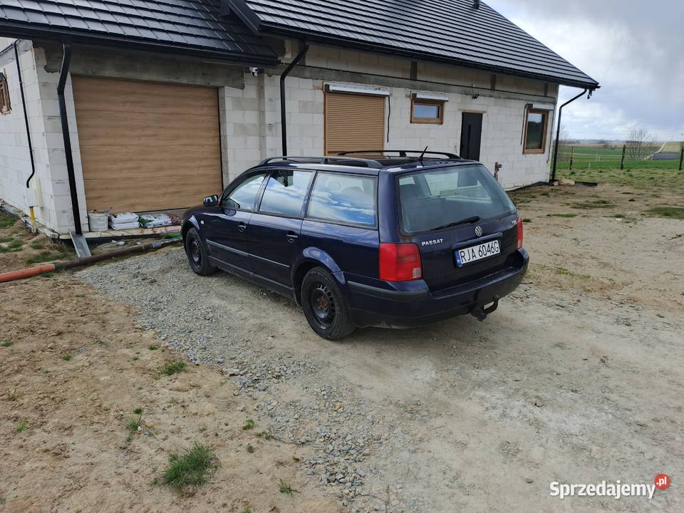 Volkswagen Passat B5 Kombi 19 TDI ekonomiczny i klimatyzacja Roźwienica