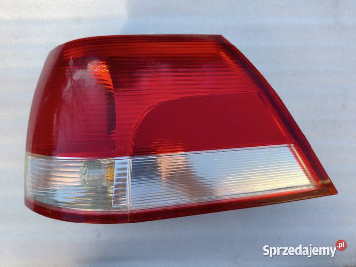 Lampa Prawy Tył Tylna Prawa Opel Vectra C Kombi