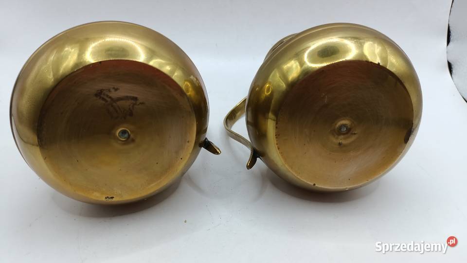 Dwa stare mosiężne dzbanki do dekoracji Zamość sprzedam