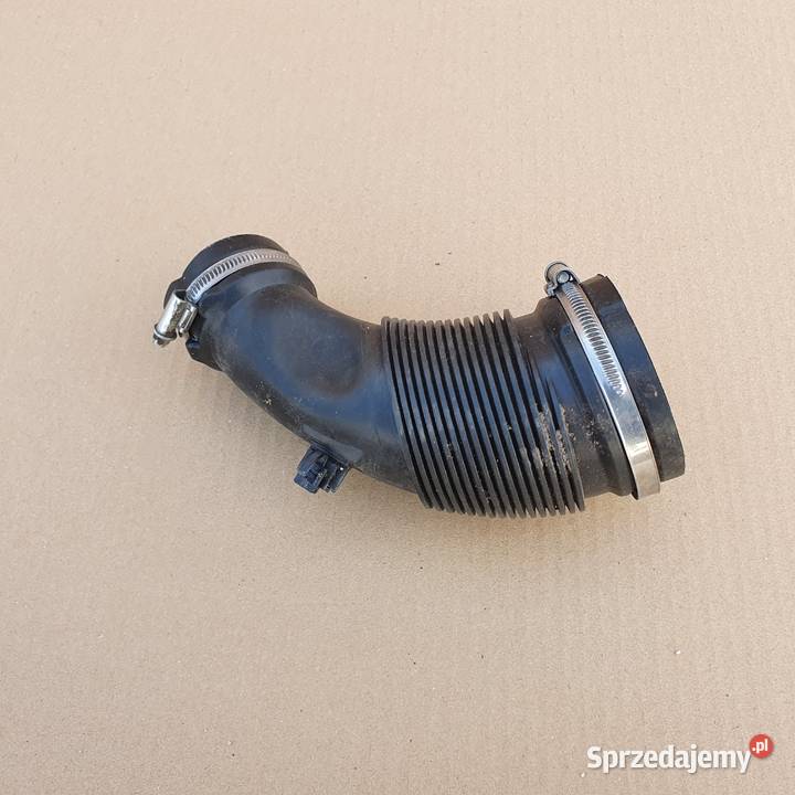 AUDI A4 A5 RURA SSĄCA PRZEWÓD POWIETRZA Pozostałe Trzciel