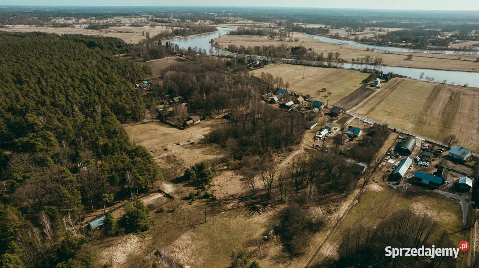 Działka rekreacyjna z linią brzegową Bugiem w 7400m2 Bojany