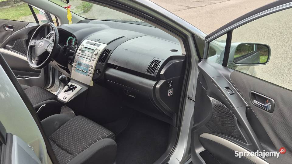 TOYOTA COROLLA VERSO LIFT 18B ZAREJESTROWANY