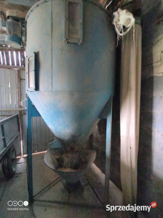 Mieszalnik 1200 śrutownik ssąco tłoczący 11KW Wąbrzeźno