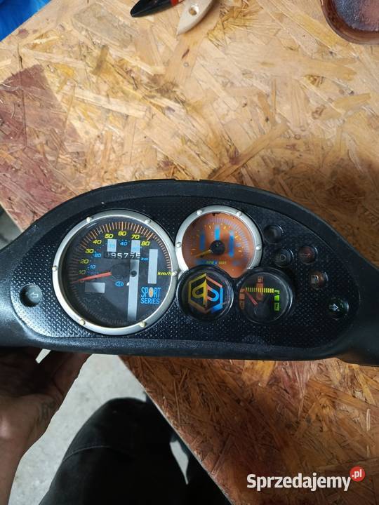 Piaggio nrg licznik obudowa Jasło sprzedam