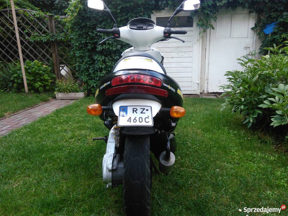 Sportowy skuter 5070włoski 17000km podkarpackie Rzeszów sprzedam
