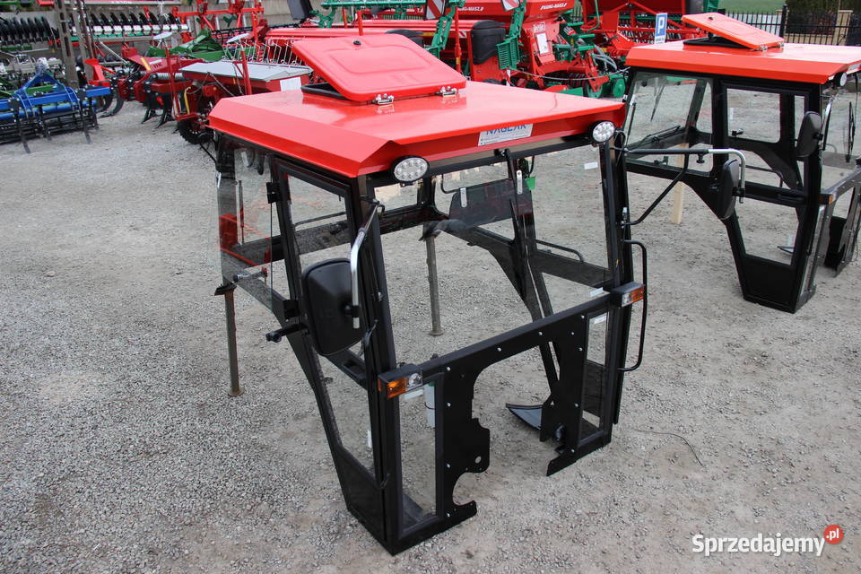 Kabina do ciągnika C330 bez błotników Naglak kujawsko-pomorskie Rogóźno