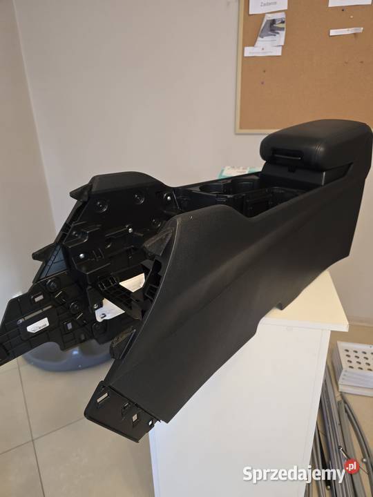 Komplety Wnętrze KIA SPORTAGE V NQ5 Kanapa Tunel podkarpackie Zaczernie