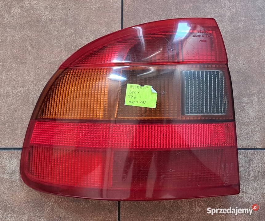 Lampa tył Astra F Lift Sedan Lampy tylne mazowieckie Płońsk sprzedam