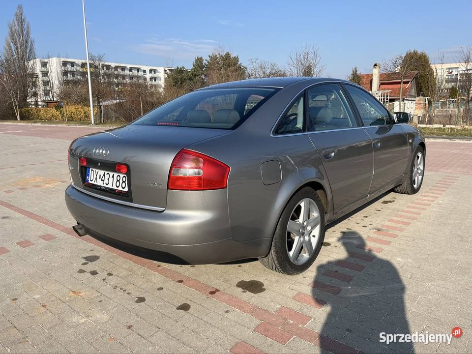 Audi A6 c5 polift 18 turbo stan idealny mały Rok produkcji 2003 sprzedam