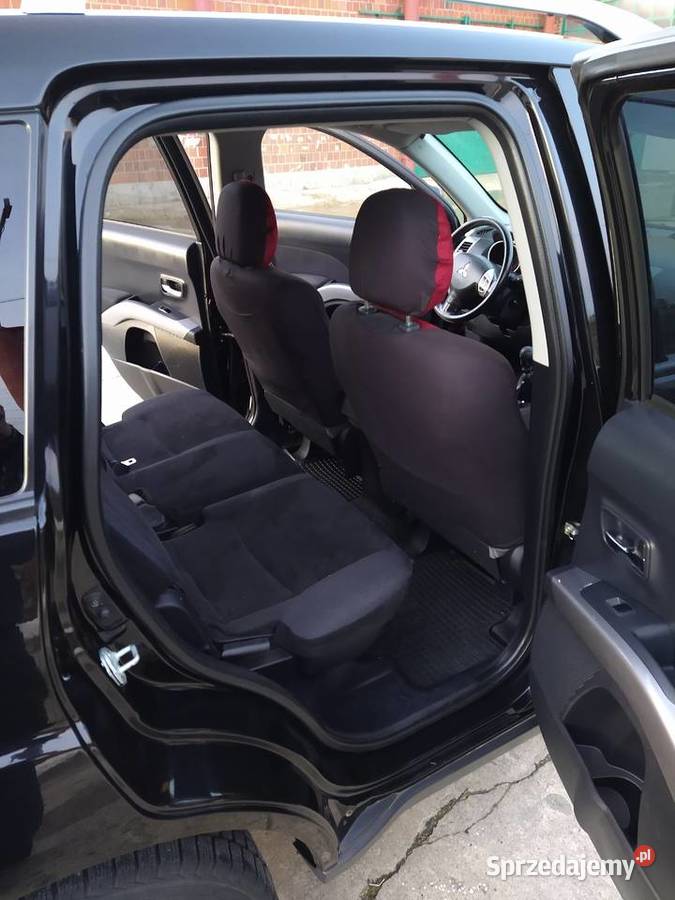 Mitsubishi Outlander światła przeciwmgielne Września