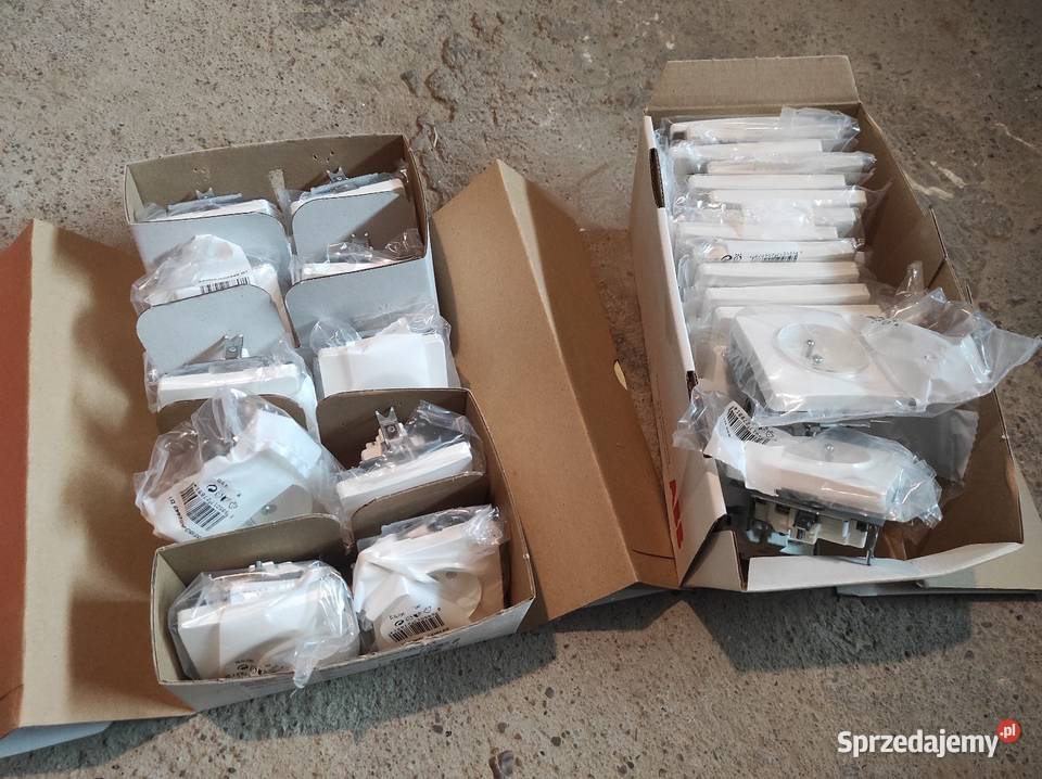 Gniazdka i przełączniki nowe i używane