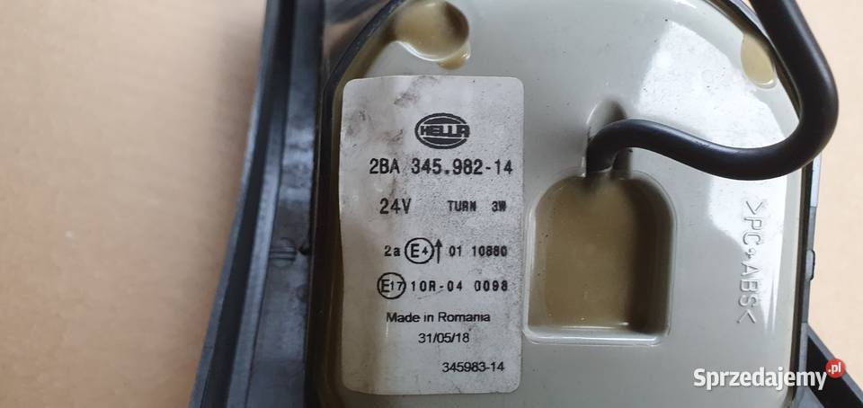 AUTOBUS LAMPA TYŁ HELLA LED BIAŁA 2BA34598214 Uniwersalne lubuskie Bieleń