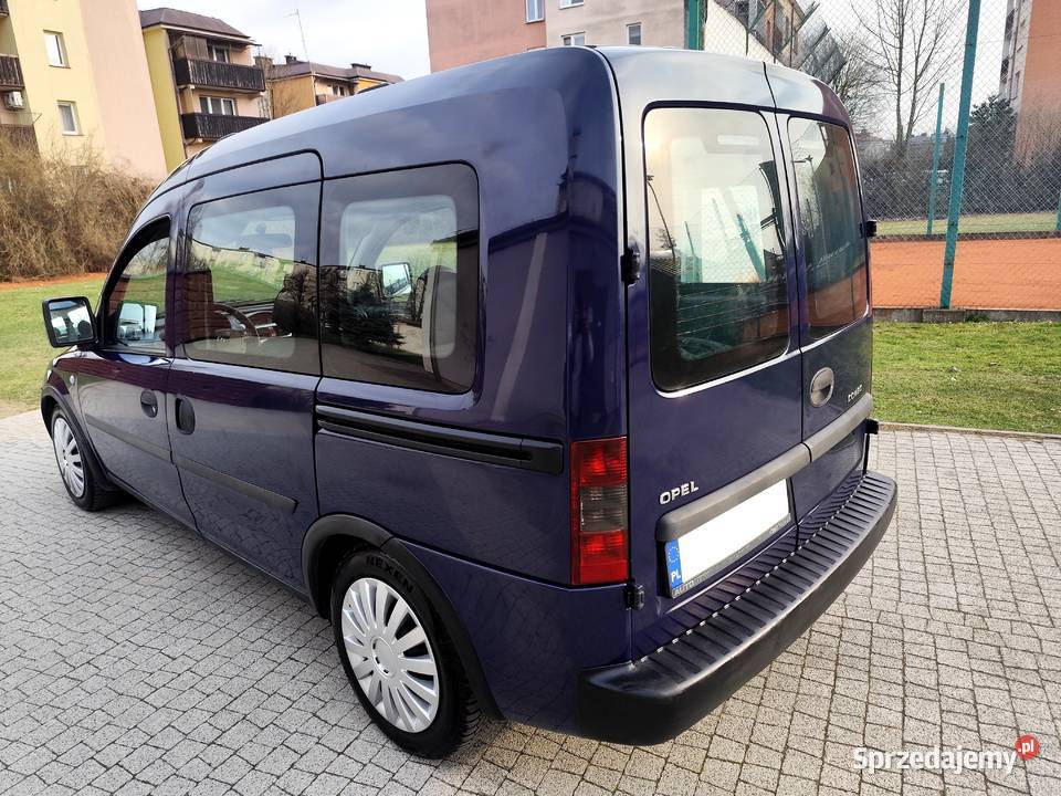 Opel Combo 13 CDTI 20056 Osobowe Jasło