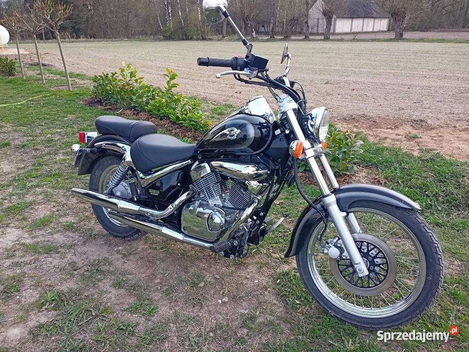 Suzuki vl 250 intruder ładny Motocykle, skutery, quady