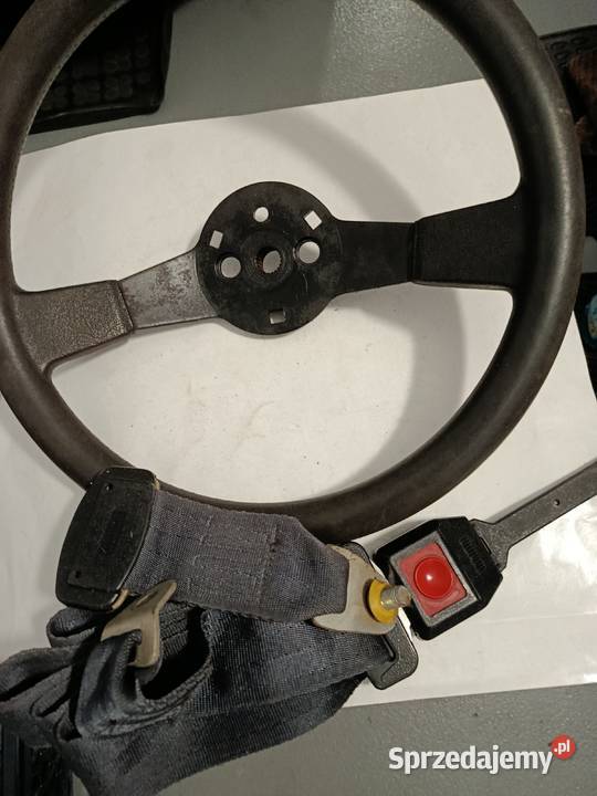 Kierownica pas bezpieczeństwa Fiat 126p maluch wielkopolskie Gniezno