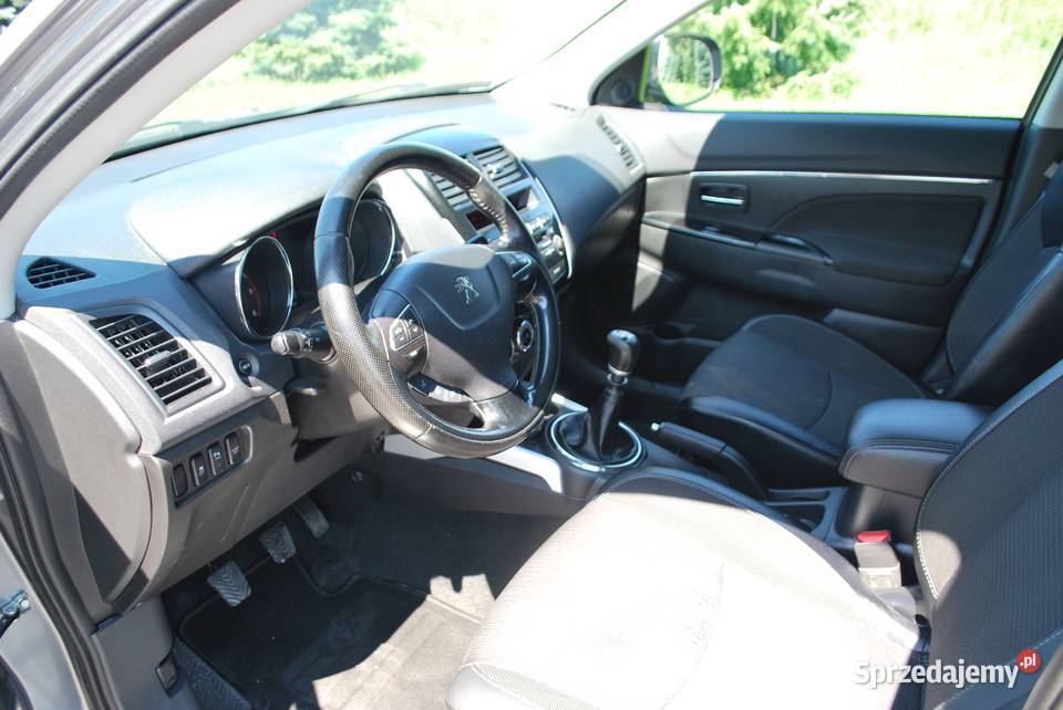 Peugeot 4008 16 HDI 115 4x4 Klima czujniki nieuszkodzony Nowy Sącz