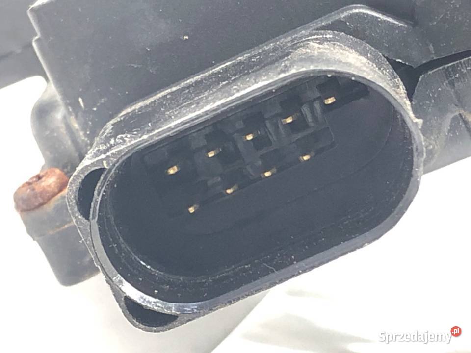 ZAMEK DRZWI PRAWY PRZÓD AUDI A6 C5 Kombi 9705