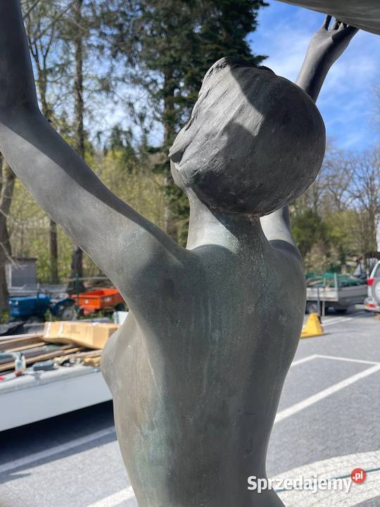 Fontanna ogrodowa z brązu akt 190 Kłodzko