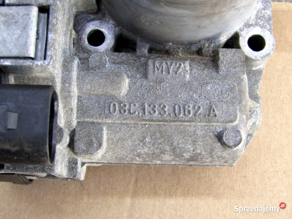 PRZEPUSTNICA VWAUDISKODA 16FSI 03C133062A Przepustnice Mysłaków sprzedam