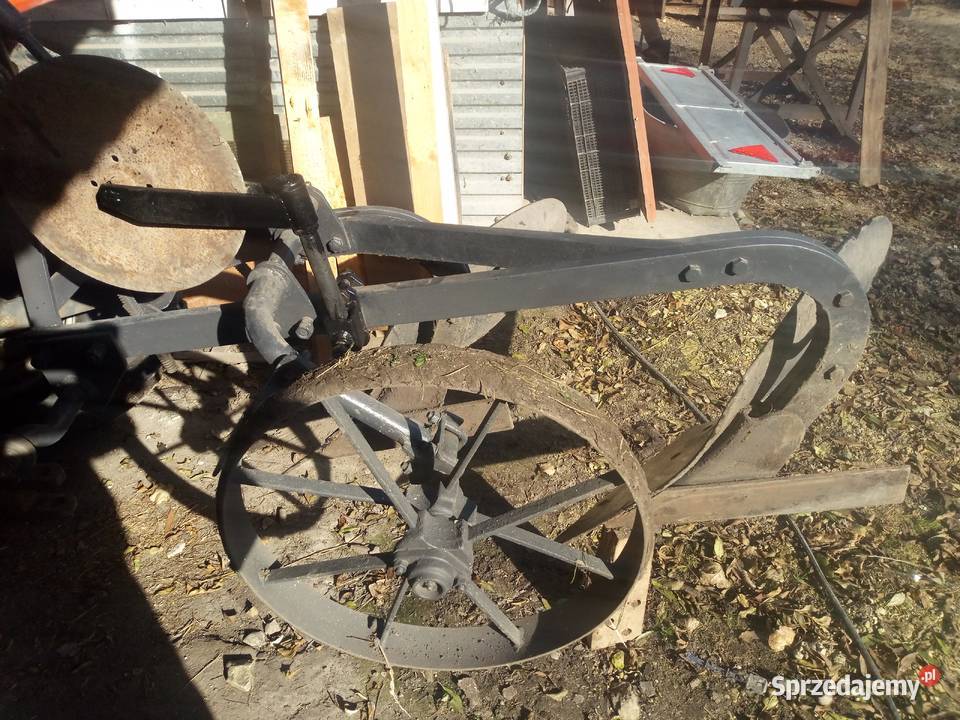 Pług dwuskibowy 2skibowy Pługi świętokrzyskie Strzeszkowice