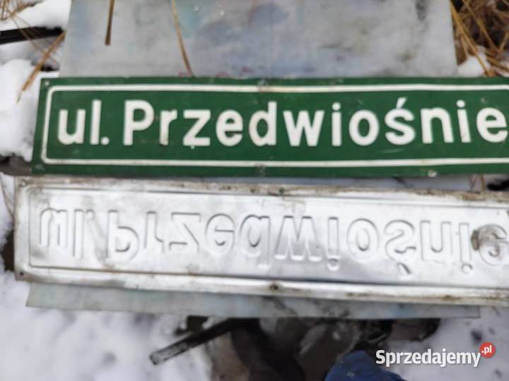 TABLICA Z NAZWA ULICY TLOCZONA 2 Kęty