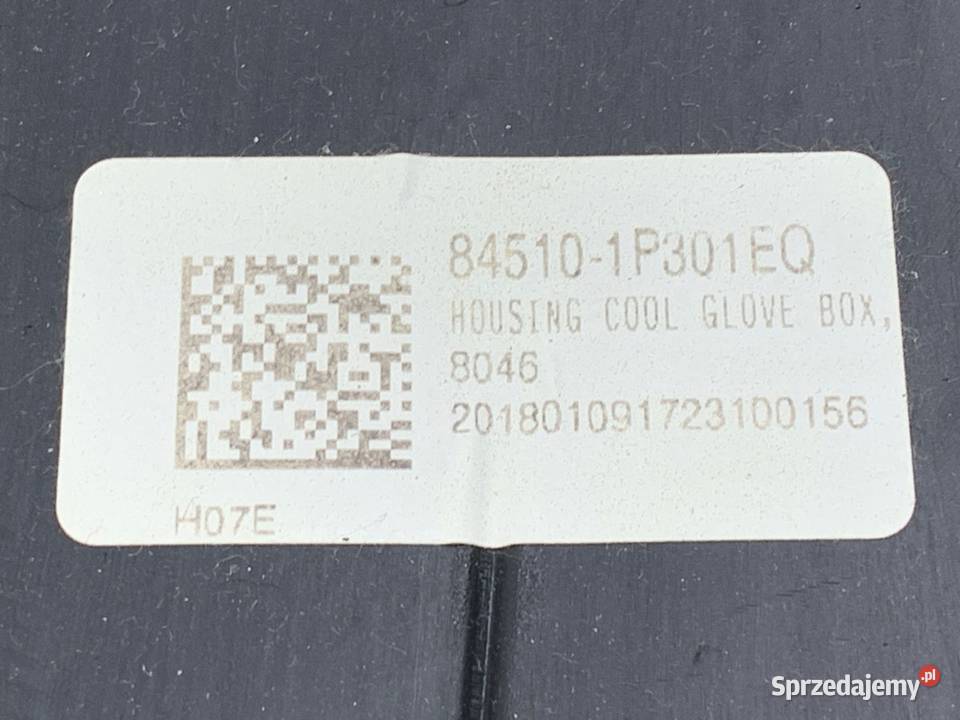 SCHOWEK PASAŻERA KIA VENGA Hatchback PÓŁKA DESKI osobowe