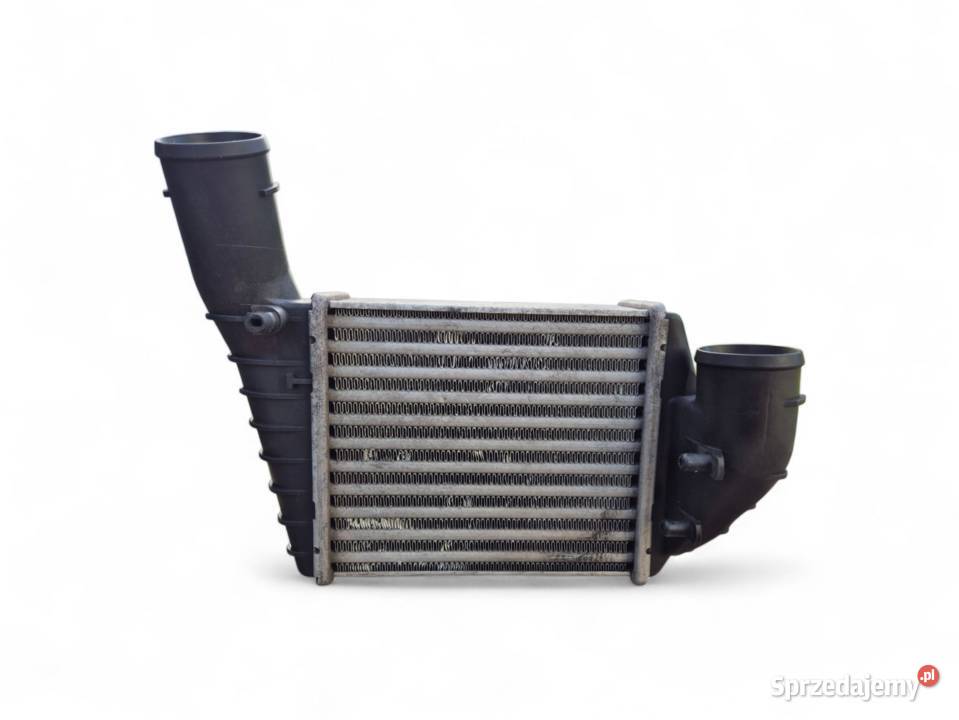 CHŁODNICA POWIETRZA INTERCOOLER PRAWA PASSAT B5 Działoszyce