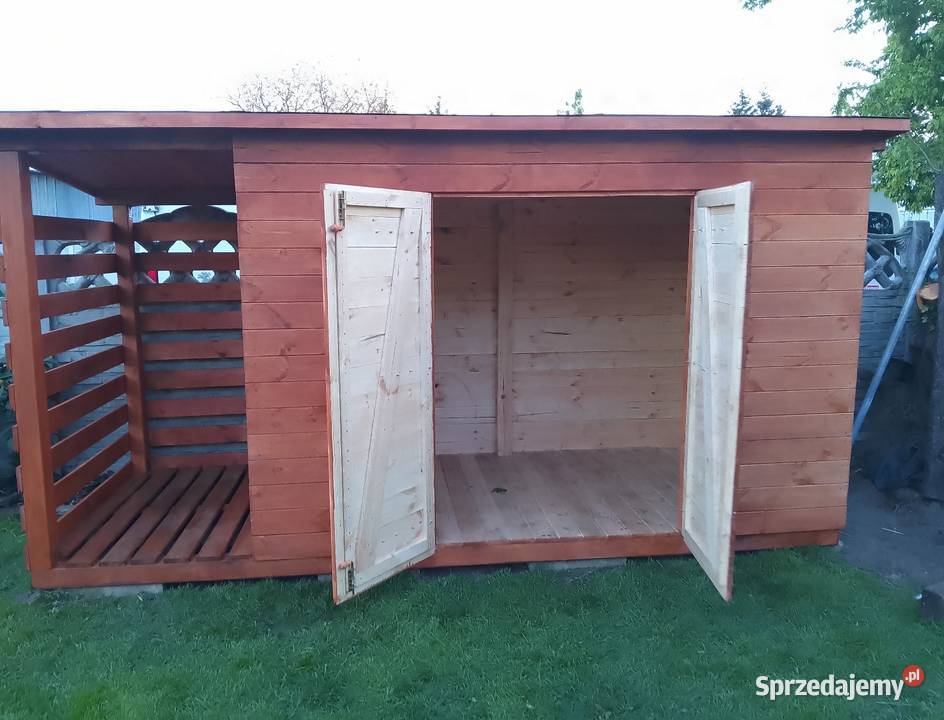 Drewutnia na drewno z pomieszczeniem Drewutnie