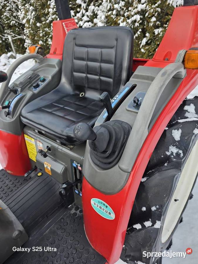 Traktorek Yanmar AF18 18 4x4 Wspomaganie Góra