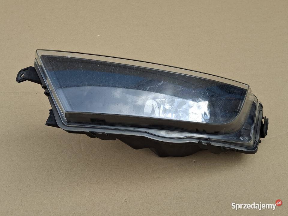 SKODA OCTAVIA III 3 HALOGEN LEWY LAMPA Bieleń sprzedam