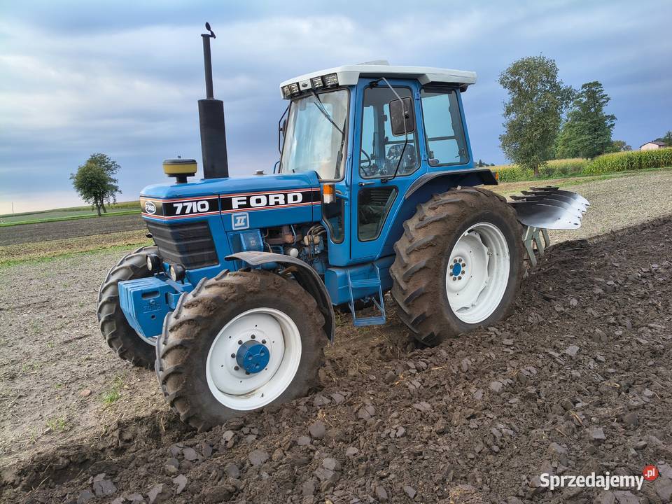 Ciągnik FORD 7710 Holland kujawsko-pomorskie Wola Bachorna