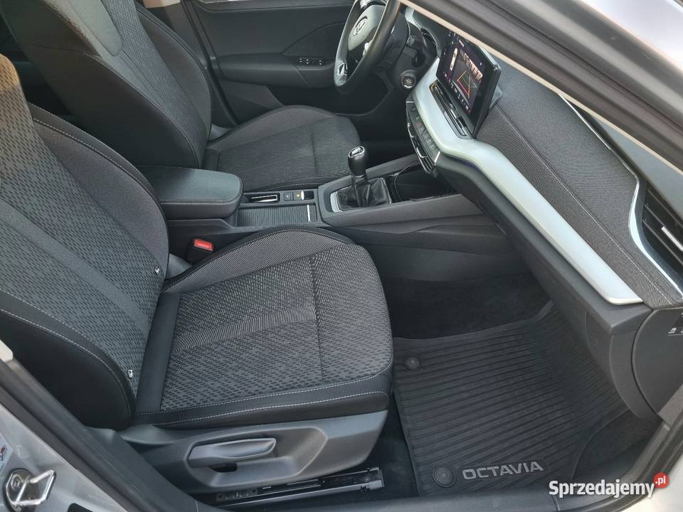 Skoda octavia iv 15 Tsi Style salon Polska Bydgoszcz