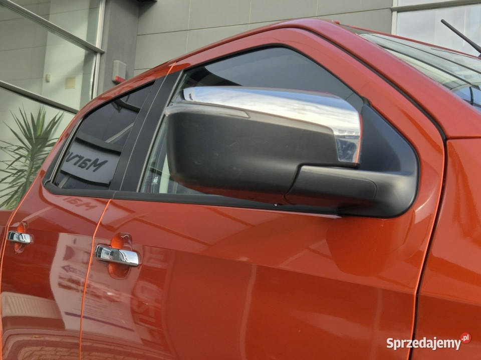 Isuzu D DMAX 19D 163 4WD LSX AT podwójna kabina wspomaganie kierownicy sprzedam