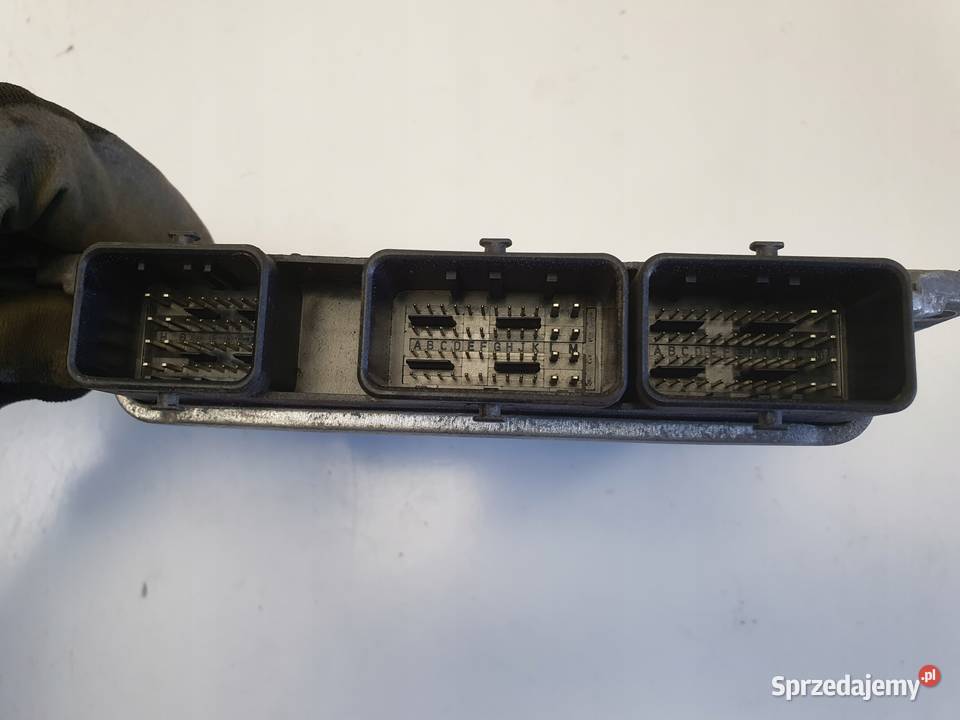 Renault Megane III 16 16V KOMPUTER SILNIKA osobowe Janów