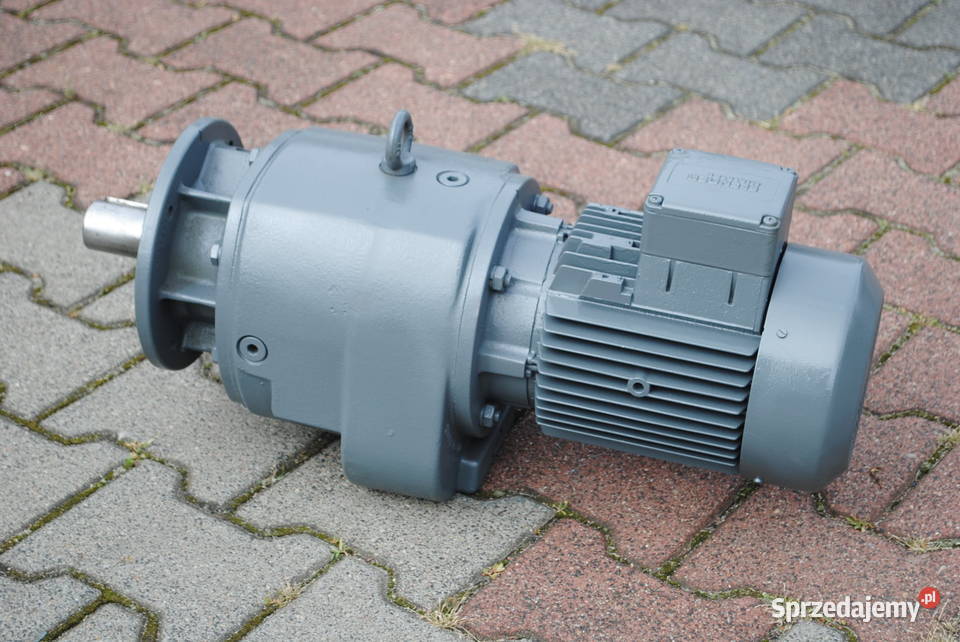 Motoreduktor kołnierzowy dwubiegowy 0509kw Kargowa sprzedam