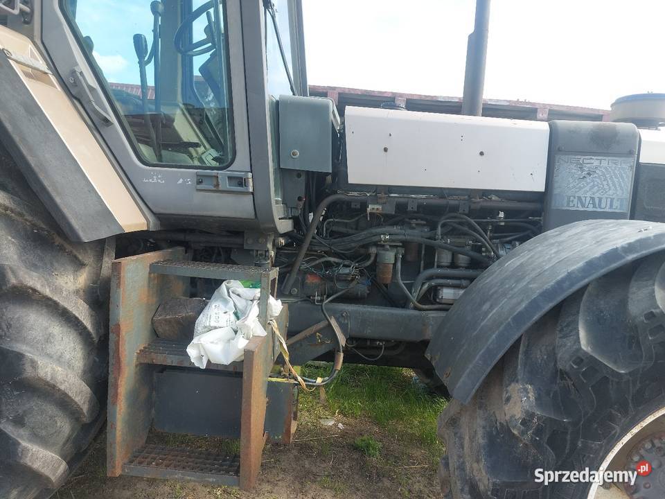 Ciagnik Renault15554 Stara Kornica