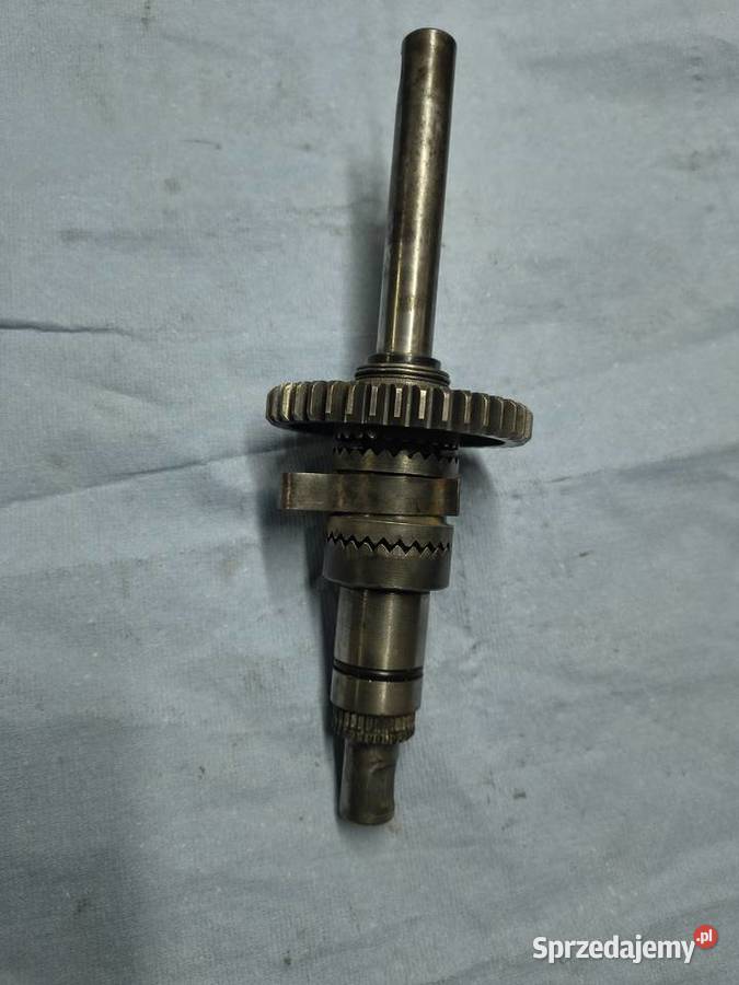 Wałek pedałów rozruchu komar MR 230 silnik sm02