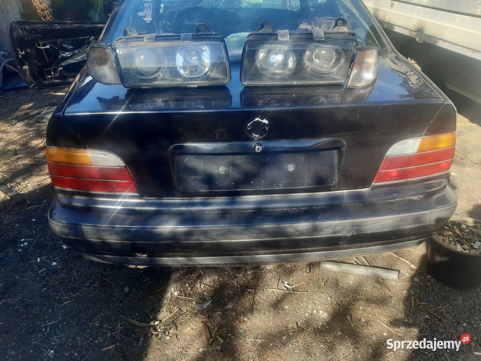 BMW E36 Drzwi prawe coupe i inne karoseryjne osobowe Blizne Łaszczyńskiego