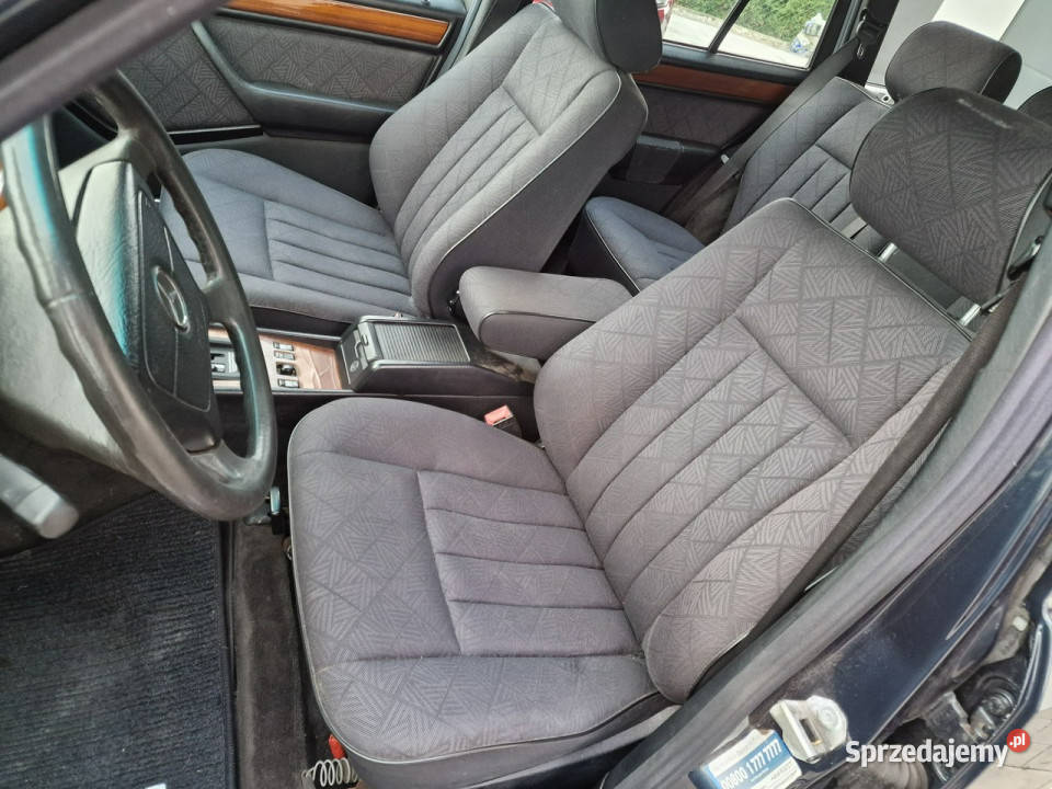 Mercedes E 220 BEZ KOROZJI automat bezwypadkowy aluminiowe felgi Czarnków sprzedam