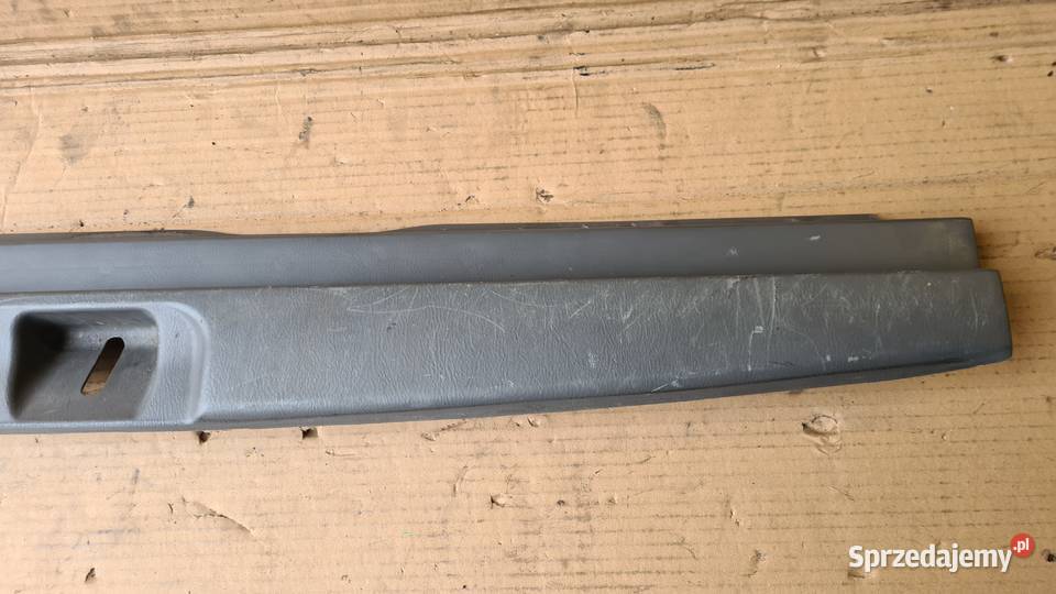 Subaru Legacy 3 BH5 listwa osłona progu Tapicerki samochodowe Legnica