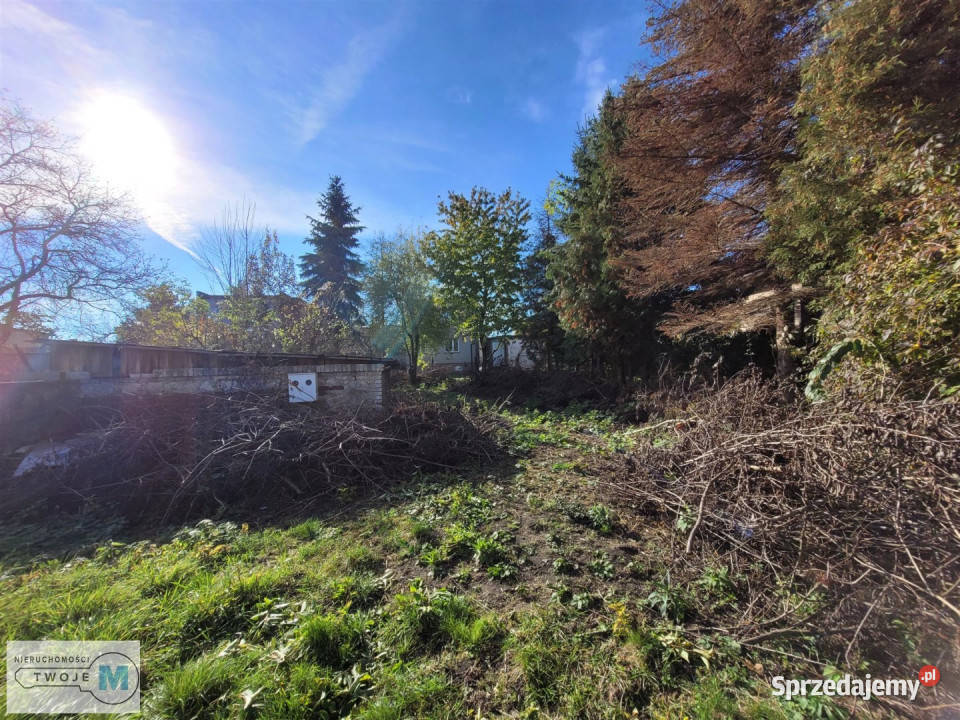 Działka 718m2 Jędrzejów