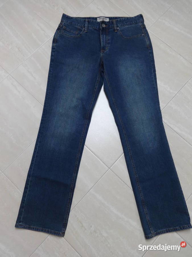 Billabong jeans regular Spodnie w najmodniejszym Tomaszów Mazowiecki