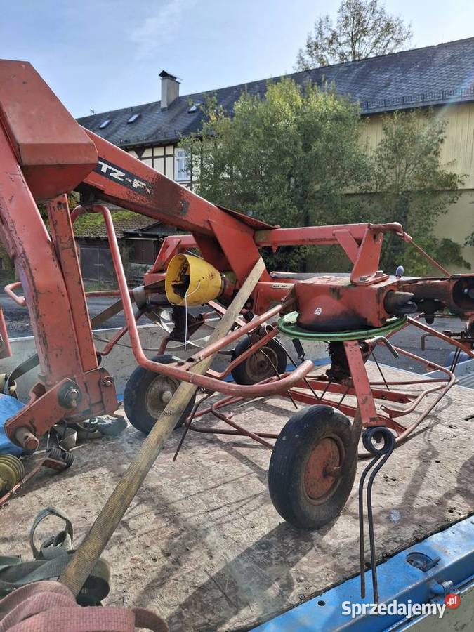 Zgrabiarka fella Deutzfahr