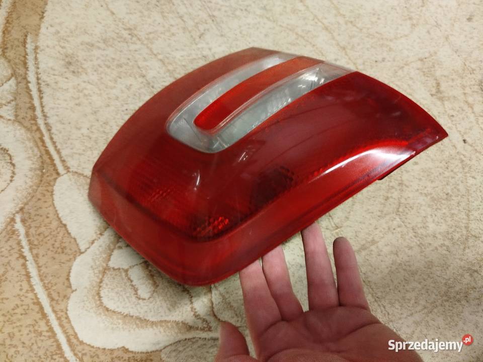 Lampa prawa tył Skoda Octavia II kombi Lampy tylne mazowieckie sprzedam